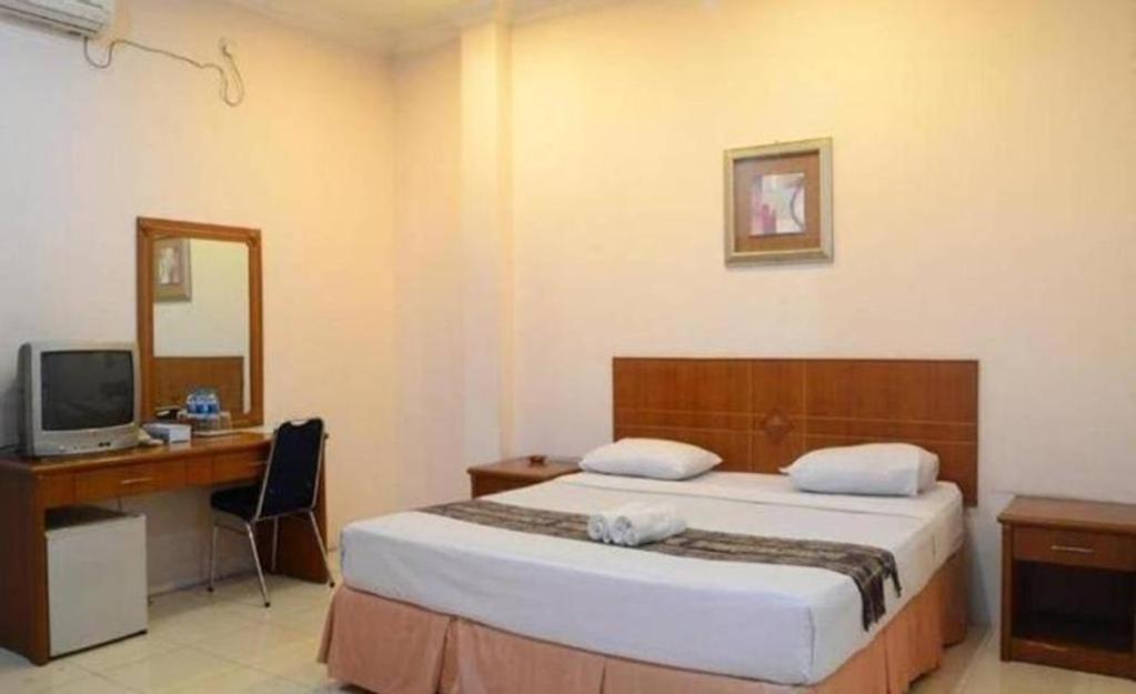 Sabrina Hotel Sisingamangaraja Pekanbaru Bagian luar foto